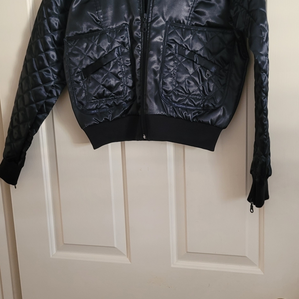 Jacket - Picture 3 of 3
